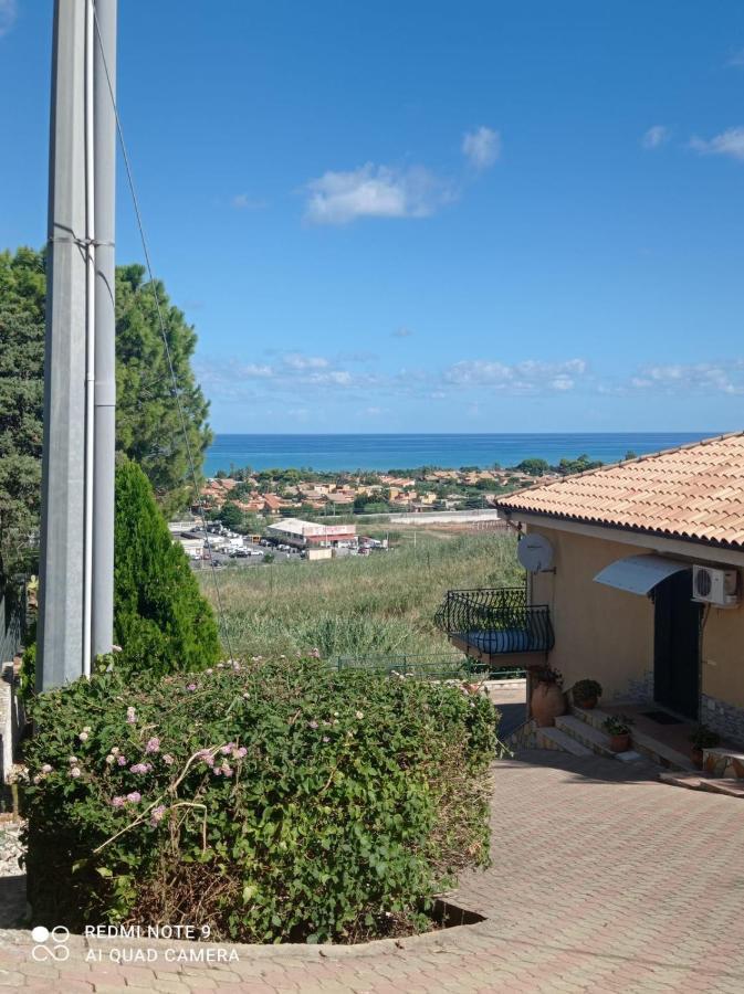 Villa Belvedere كامبوفيليتْشّي دي روتْشّي المظهر الخارجي الصورة